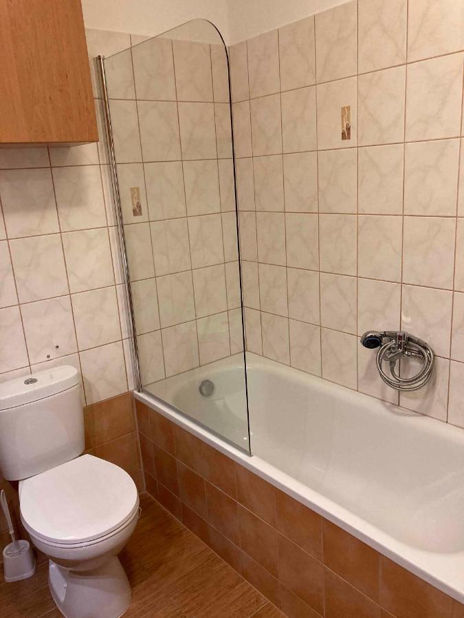 Apartment In Keszthely/Balaton 35892 ภายนอก รูปภาพ